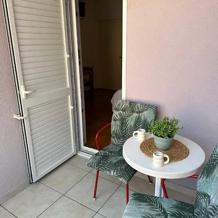 Apartments Olga 1 Makarska Exterior photo