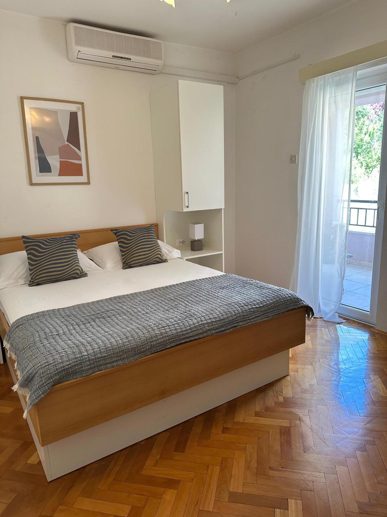Apartament Olga 1 *
